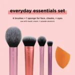 Real Techniques Everyday Essentials Makeup Brush Set - Image 3