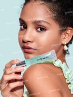 Good Grip Hydrating Primer (Travel Size)- Mint Blue - Image 2